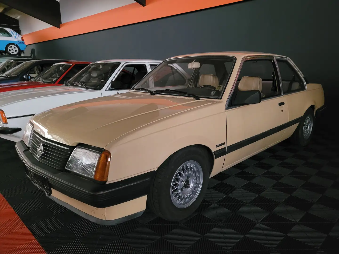 Opel Ascona C *3-Türer*H-Zulassung*Sportfahrwerk*Alu* Béžová - 2