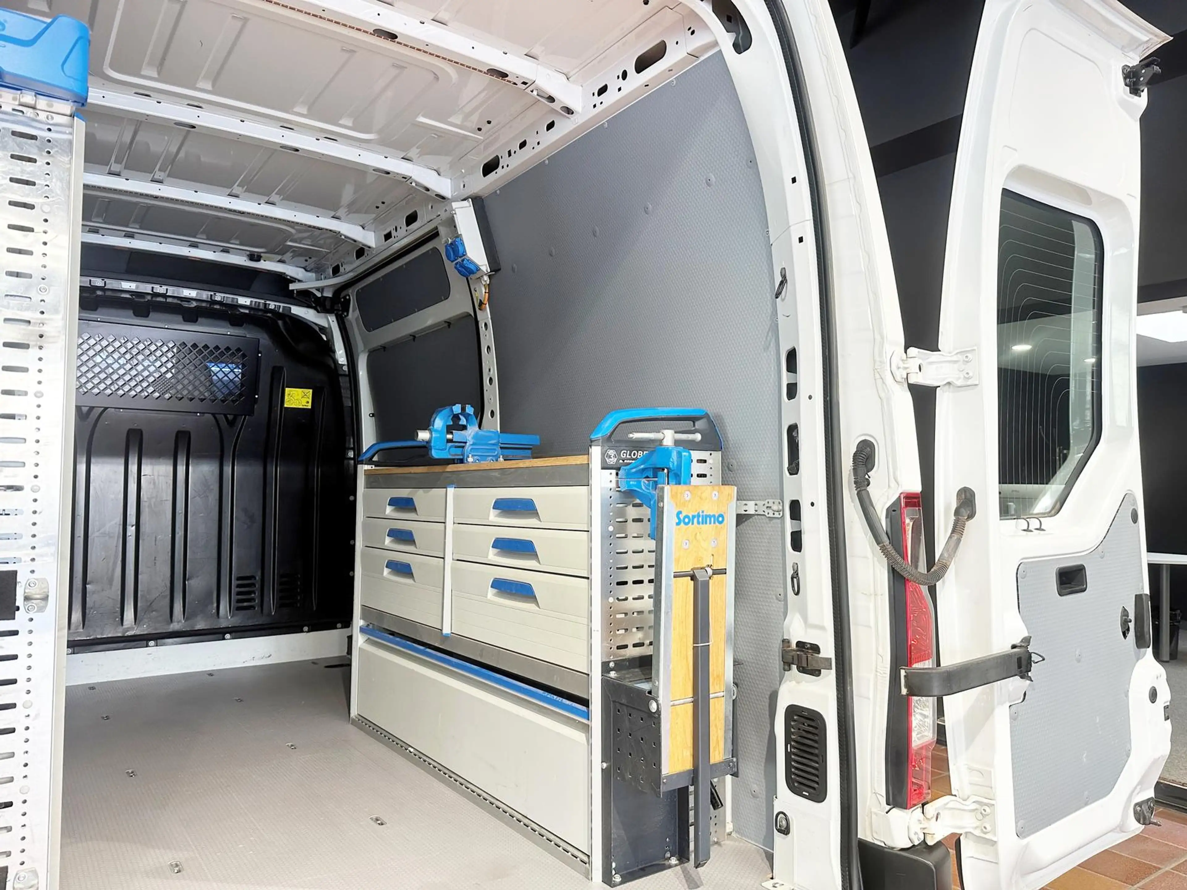 Renault Master 2.3 3,5T L2H2 SORTIMO-WERKSTATT 230V-AUSSENSTECKDO — photo 12