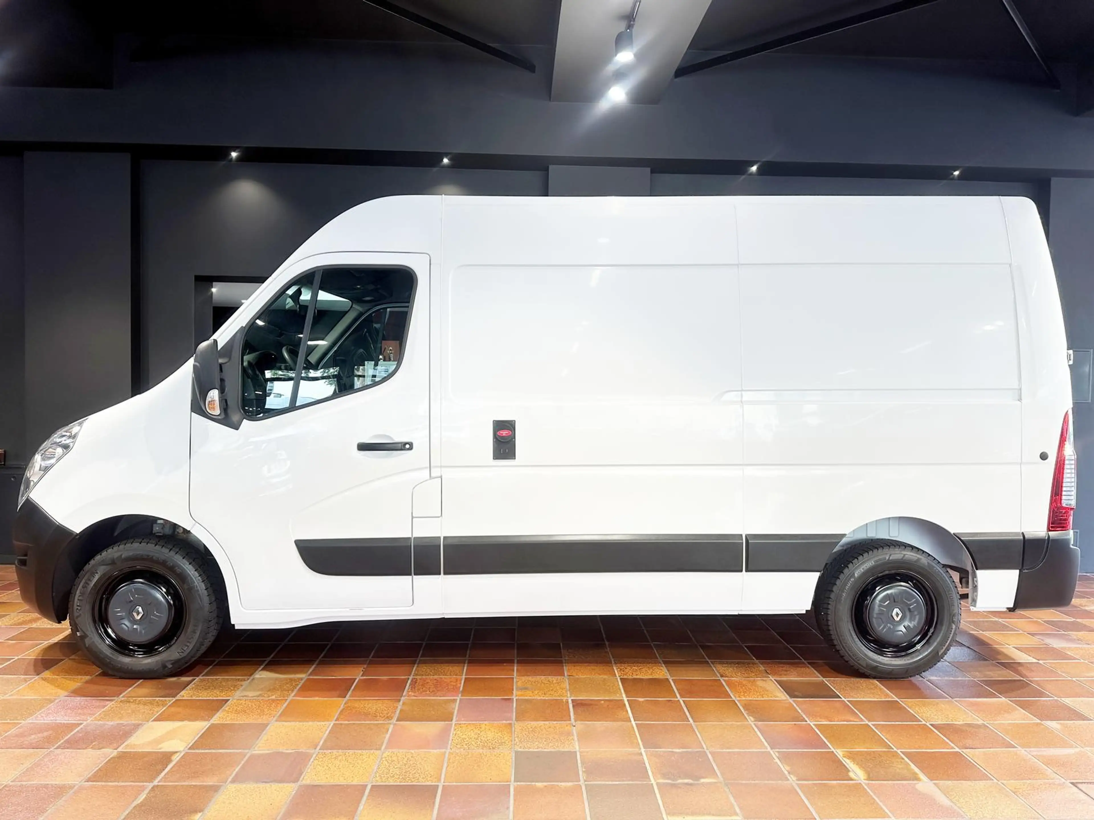 Renault Master 2.3 3,5T L2H2 SORTIMO-WERKSTATT 230V-AUSSENSTECKDO — photo 7