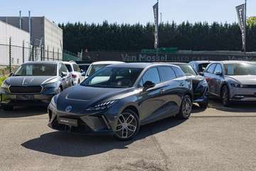 64 kWh Luxury