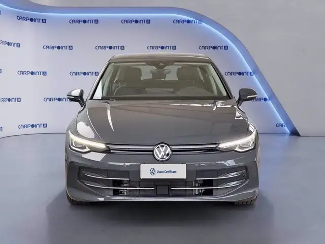 Volkswagen Golf view 3