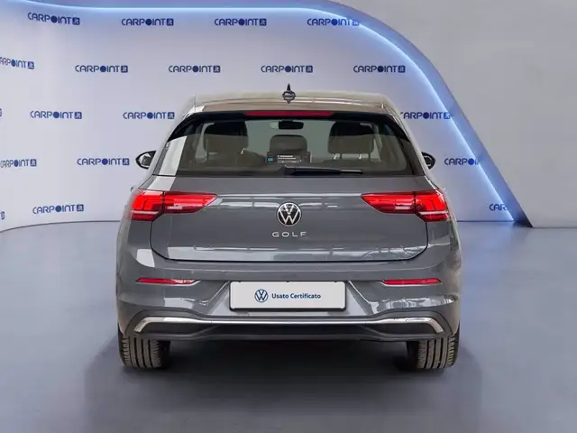 Volkswagen Golf view 5