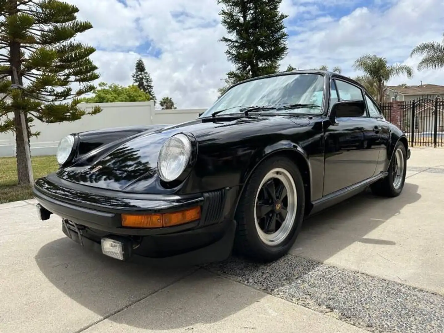 Porsche 911 - 1