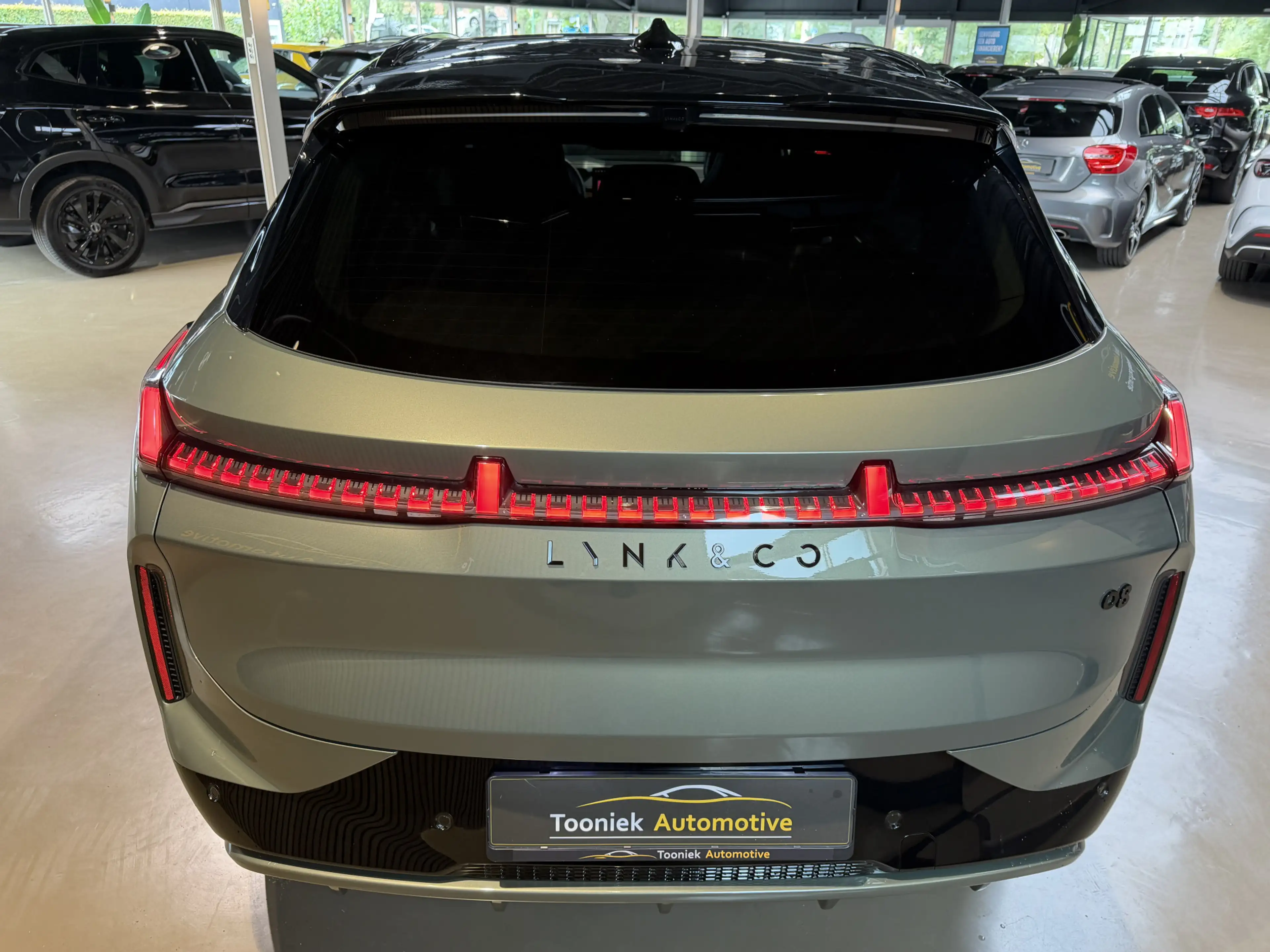 Lynk & Co 08 1.5 More PLUG-IN | PANORAMADAK | STOELMASSAGE | ST — photo 5