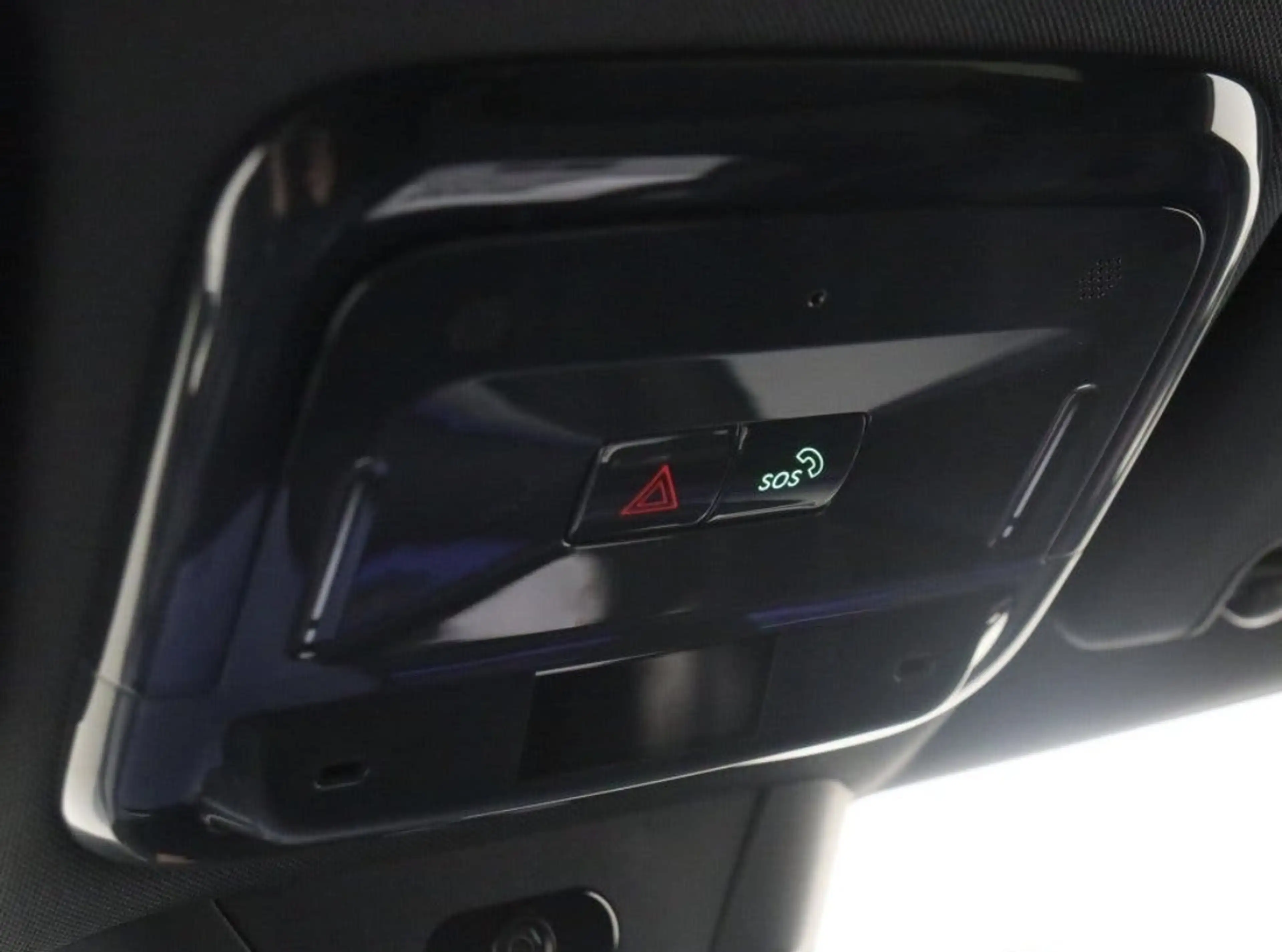 Lynk & Co 08 1.5 More PLUG-IN | PANORAMADAK | STOELMASSAGE | ST — photo 50