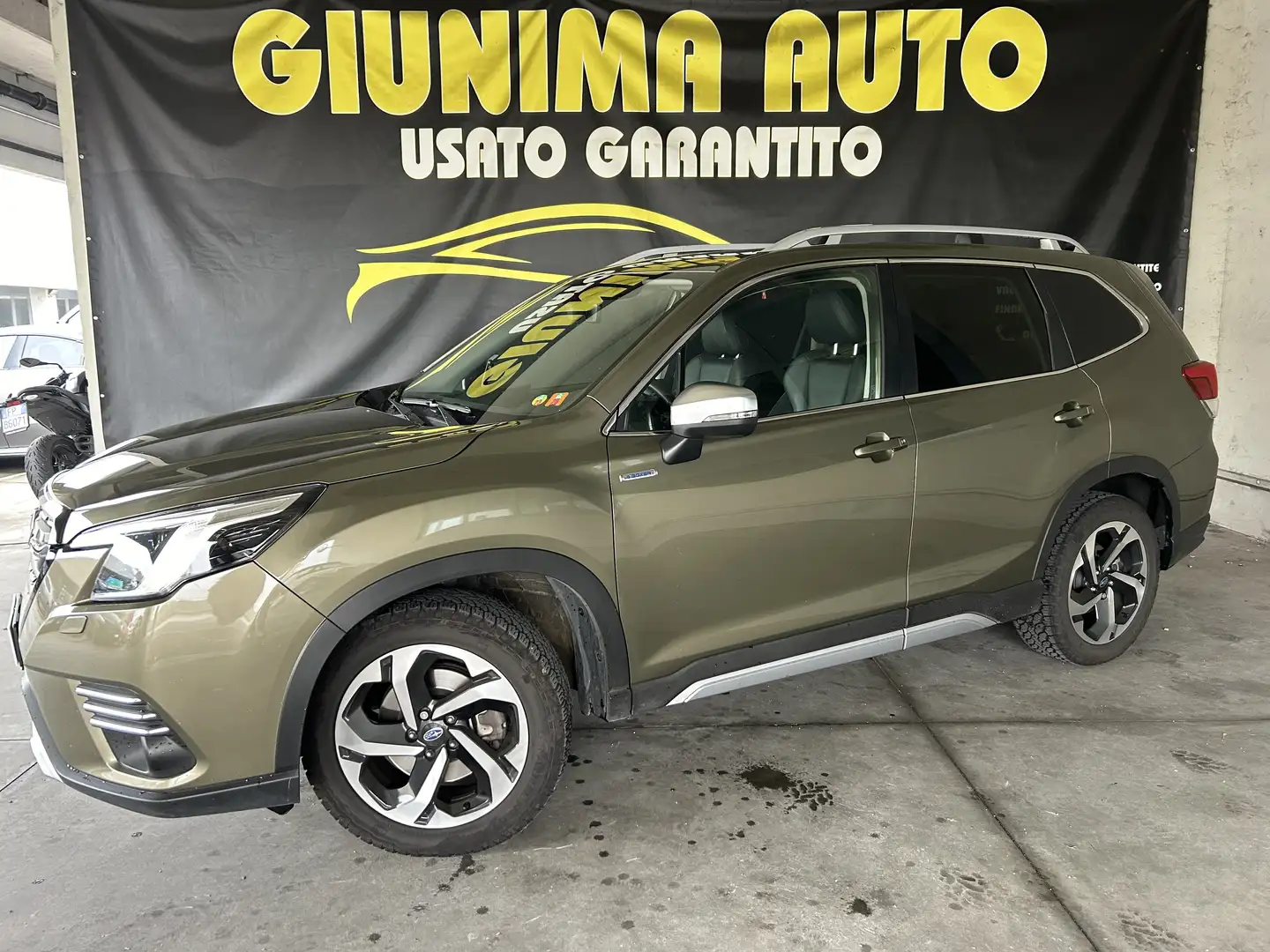 Subaru Forester Forester 2.0i e-boxer Premium lineartronic Vert - 1