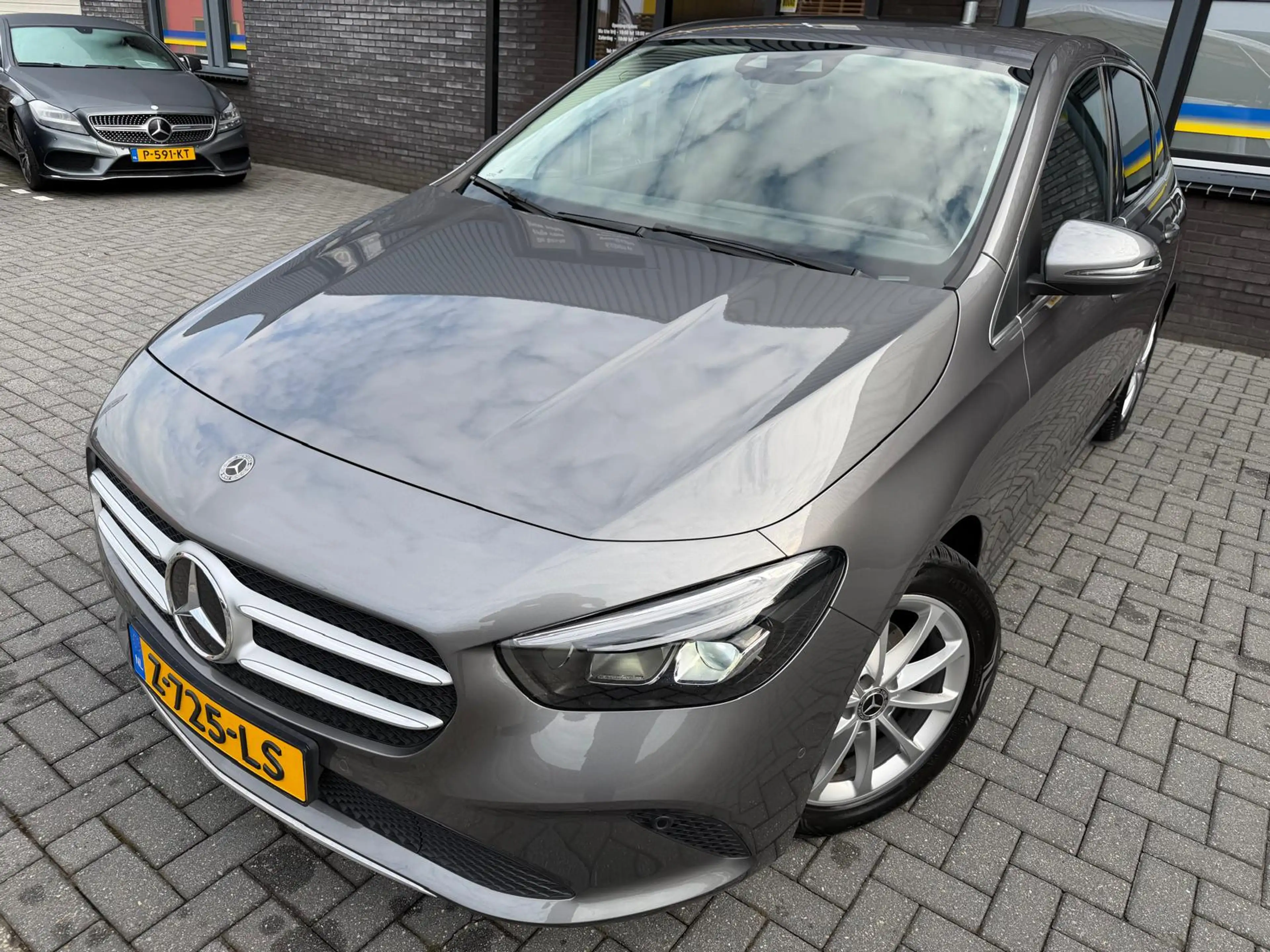 Mercedes-Benz B 180 Business Solution AMG | 1E EIGENAAR | 3/6/12MND GA — photo 12