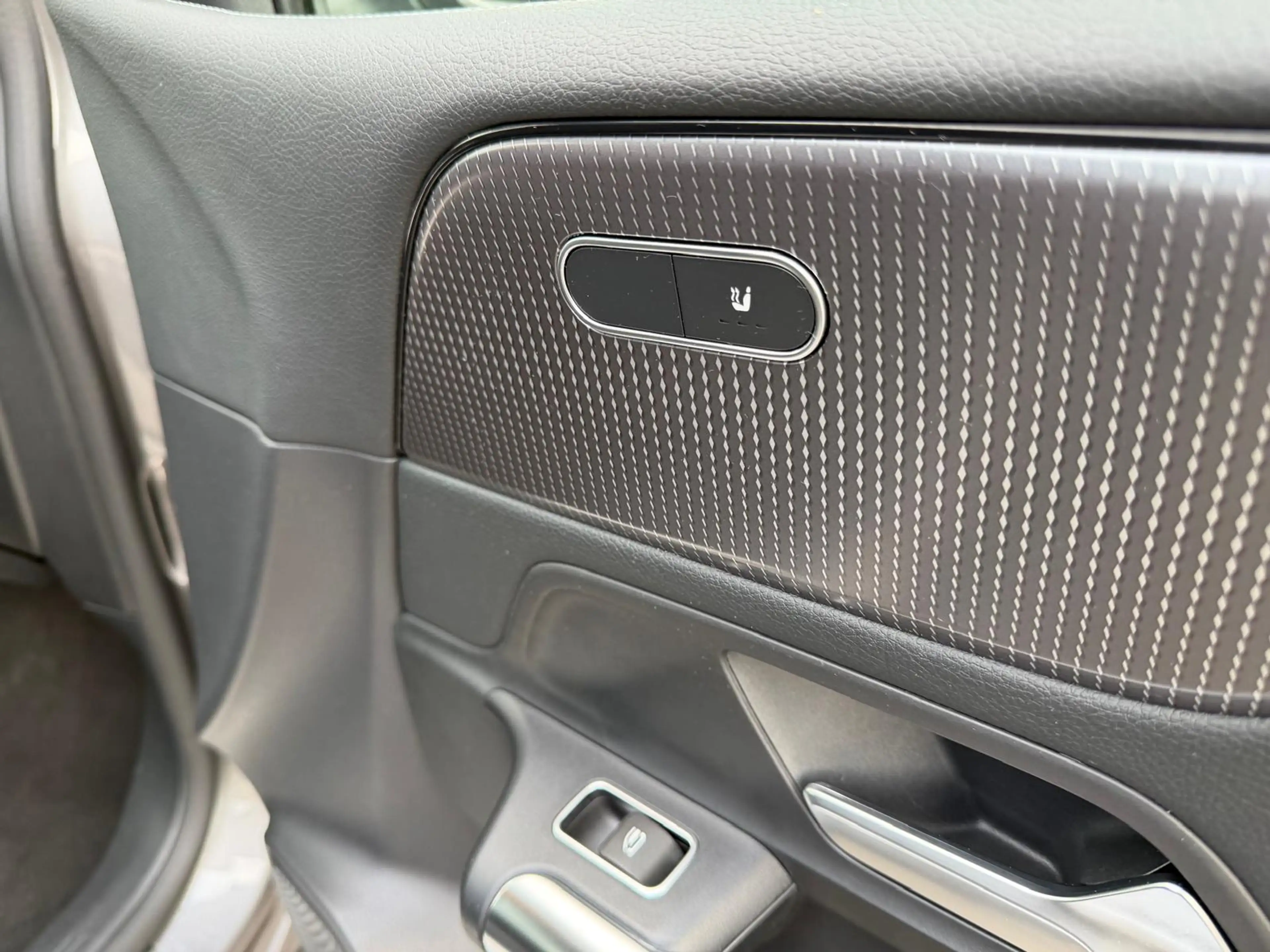 Mercedes-Benz B 180 Business Solution AMG | 1E EIGENAAR | 3/6/12MND GA — photo 38
