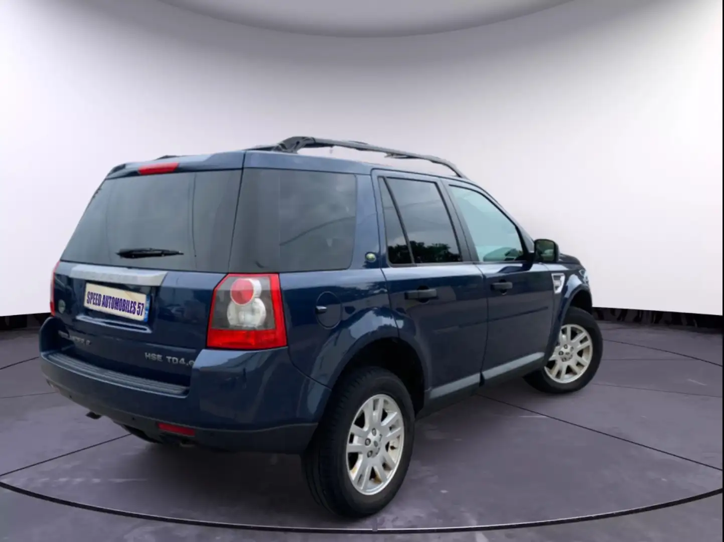 Land Rover Freelander HSE Bleu - 2