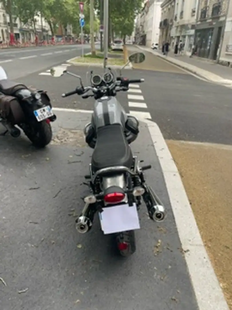 Moto Guzzi V 7 Gris - 2
