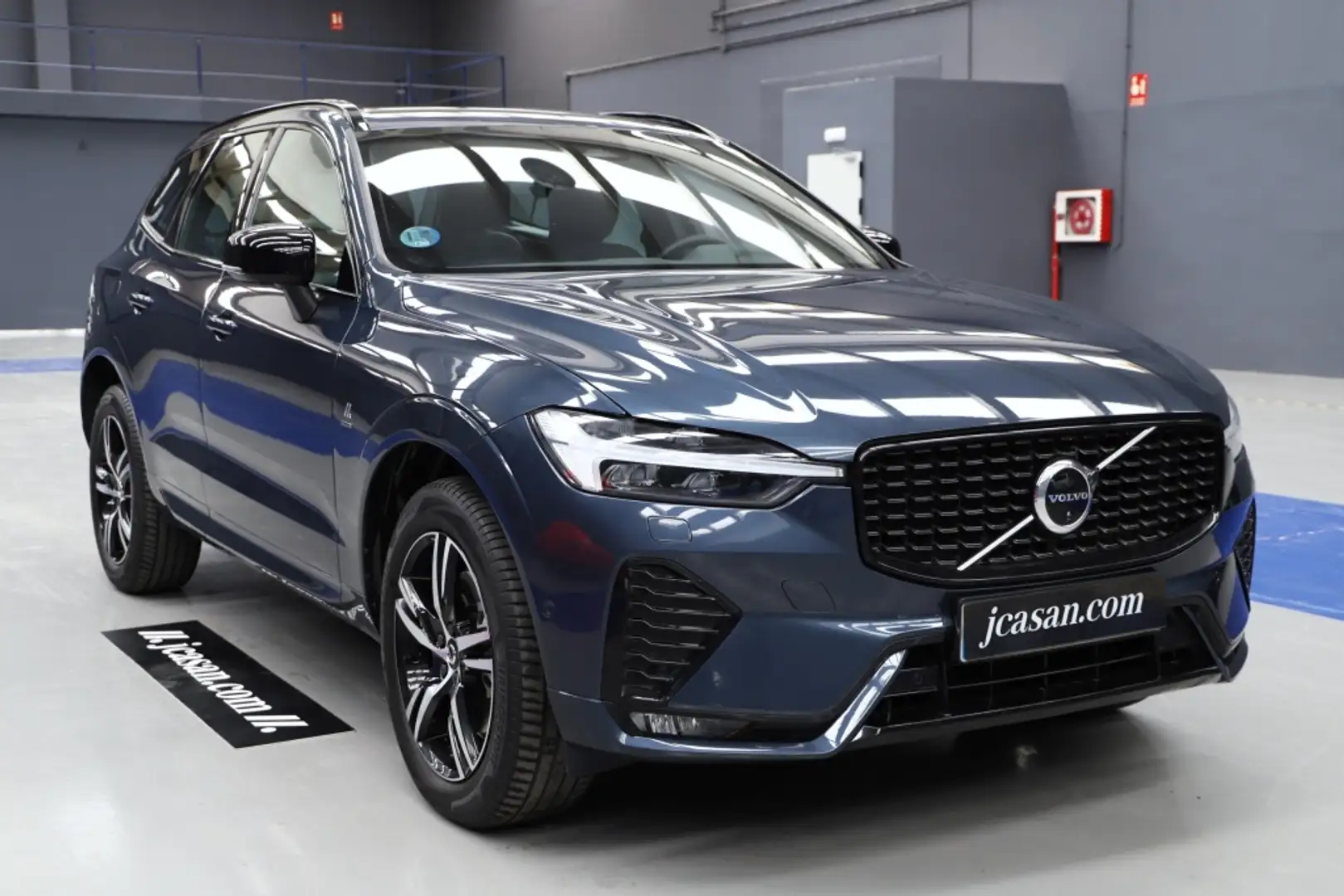 Volvo XC60 B4 R-Design AWD Aut. Azul - 2