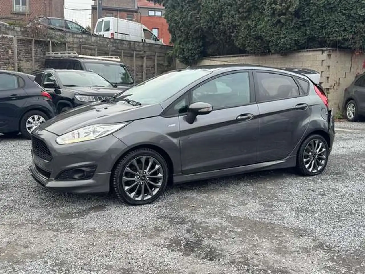 Ford Fiesta 5 portes — photo 3