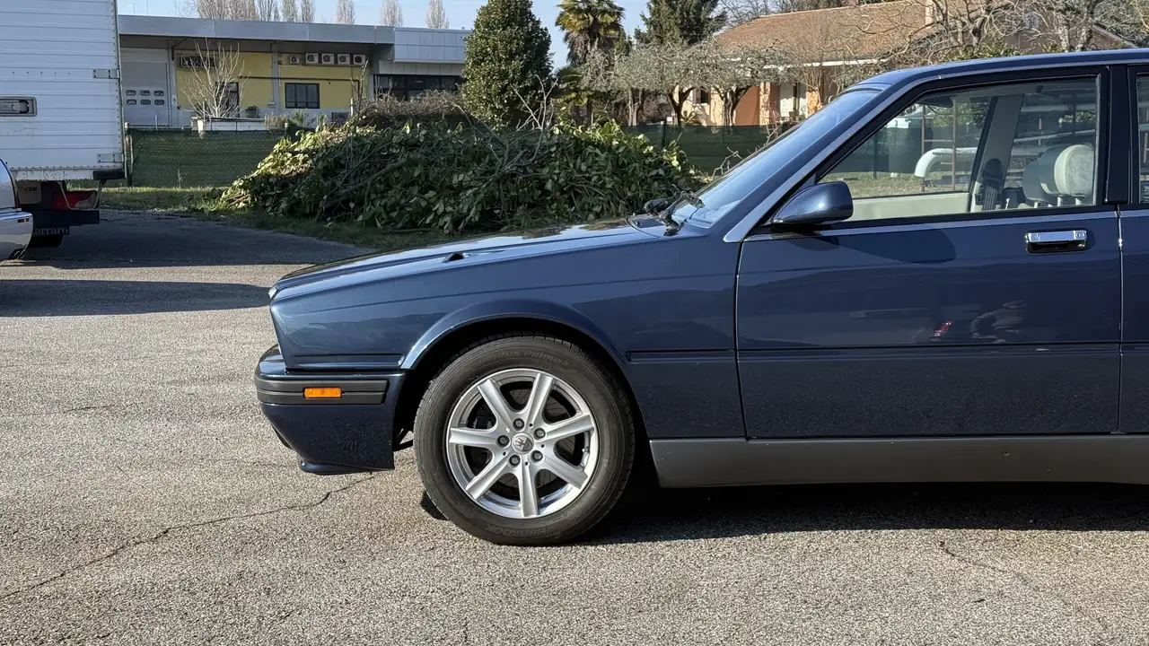 Maserati 422 biturbo, foto 4