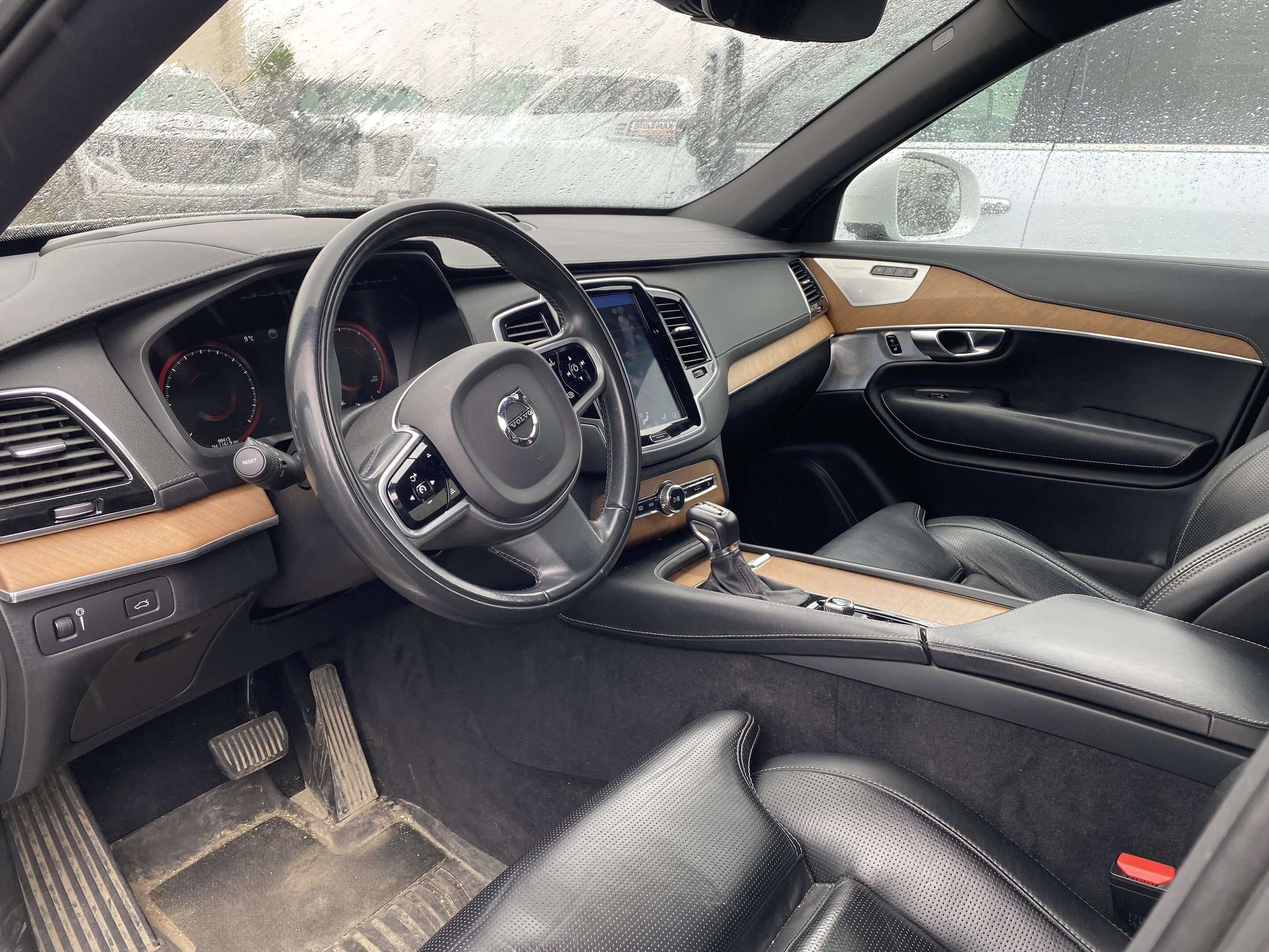 2019 Volvo XC90 T6 AWD Inscription * PANORAMIC SUNROOF * 360 CAMER alt 3