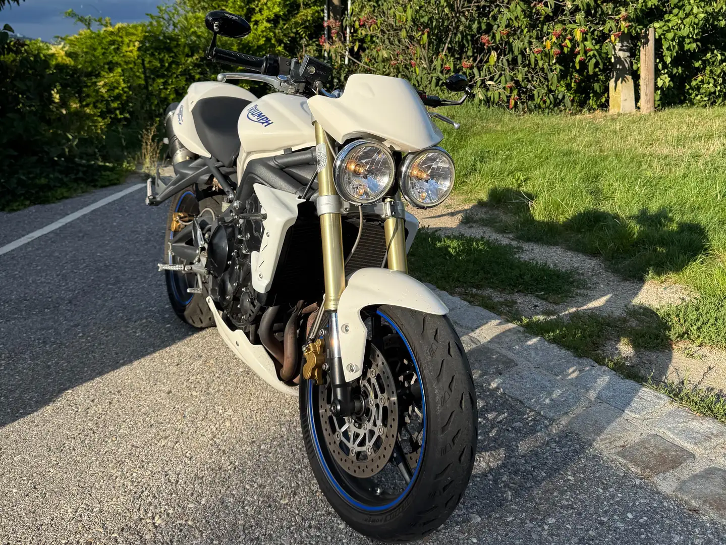 Triumph Street Triple 675 Blanc - 1