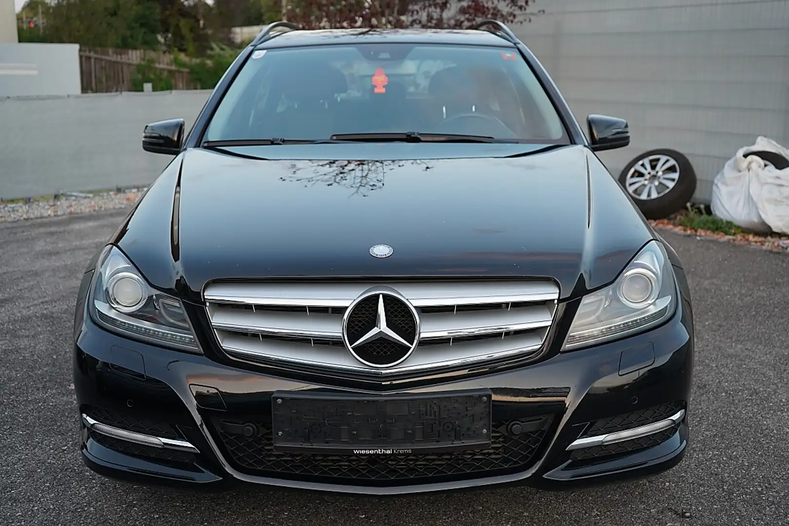 Mercedes-Benz C 200 T CDI BlueEfficiency Schwarz - 2