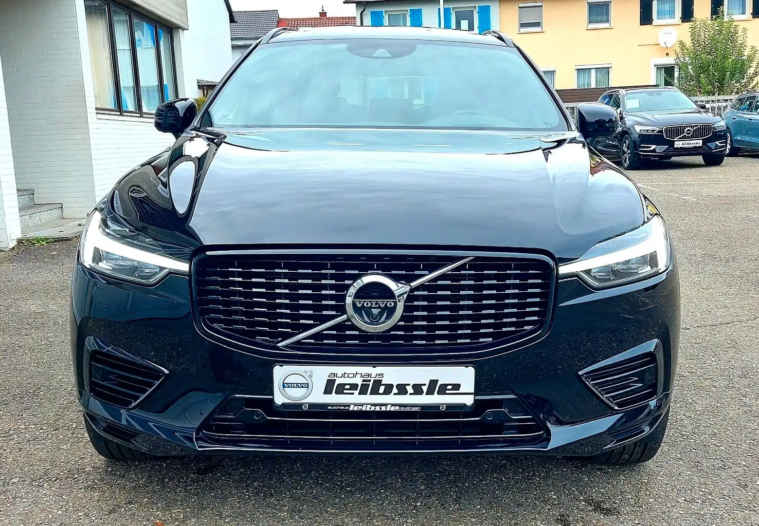 Volvo XC60 T6 R-Design Recharge Plug-In Hybrid AWD Nero - 1