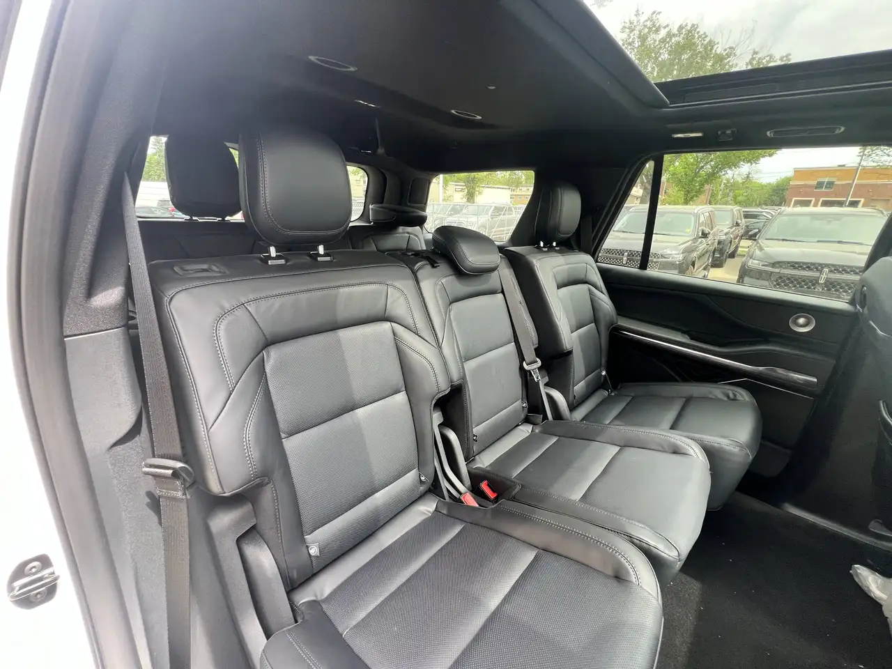Lincoln Navigator снимка Lincoln Navigator