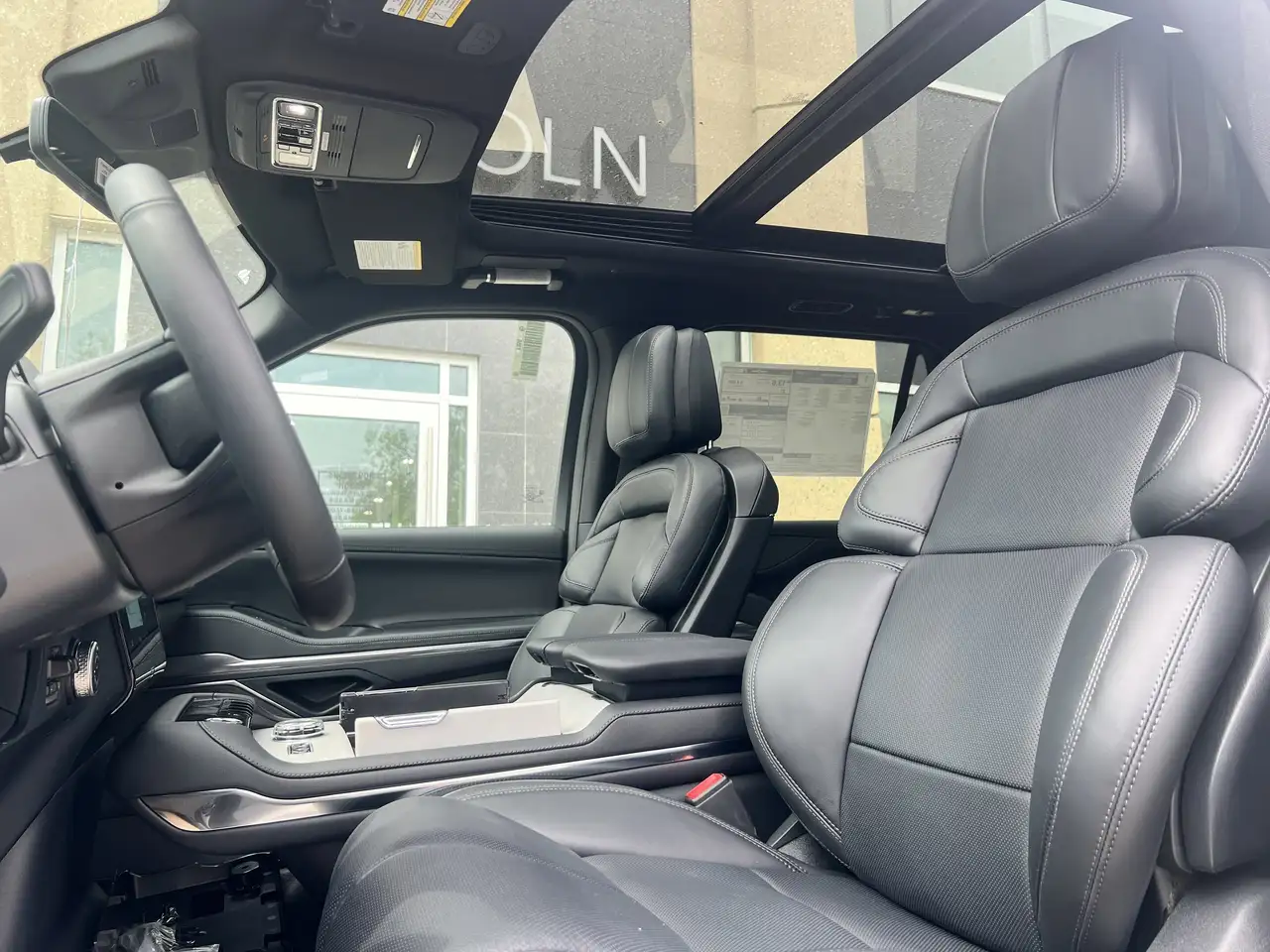 Lincoln Navigator снимка Lincoln Navigator