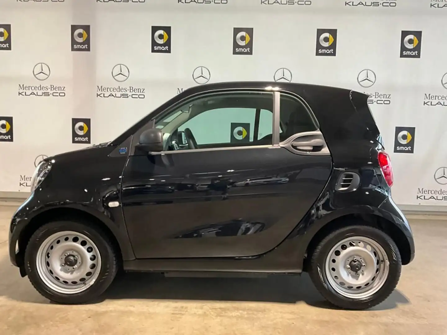 smart forTwo fortwo EQ cool & audio SHZ KlimaA Black - 2