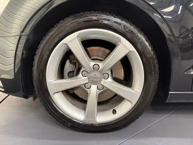 Audi A3 view 22