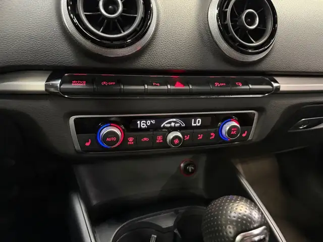 Audi A3 view 14