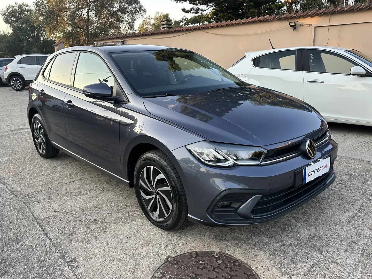 Volkswagen Polo 1.0 tsi Life 95cv - 1