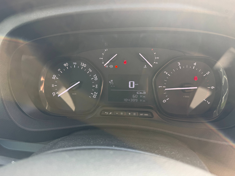 Citroen Jumpy 2.0 BlueHDi+DOUBLE CABINE+5 PLACES+AIRCO+NAVI+EU 6D — photo 14