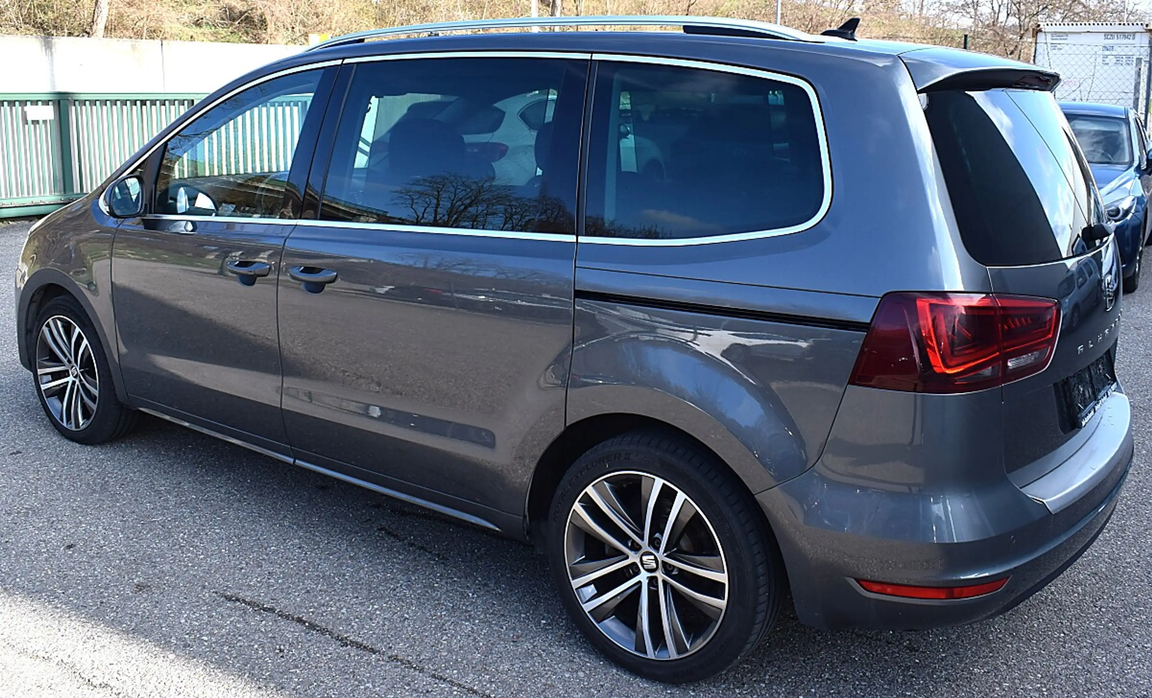 SEAT Alhambra FR 2,0 TDI 4WD — photo 7