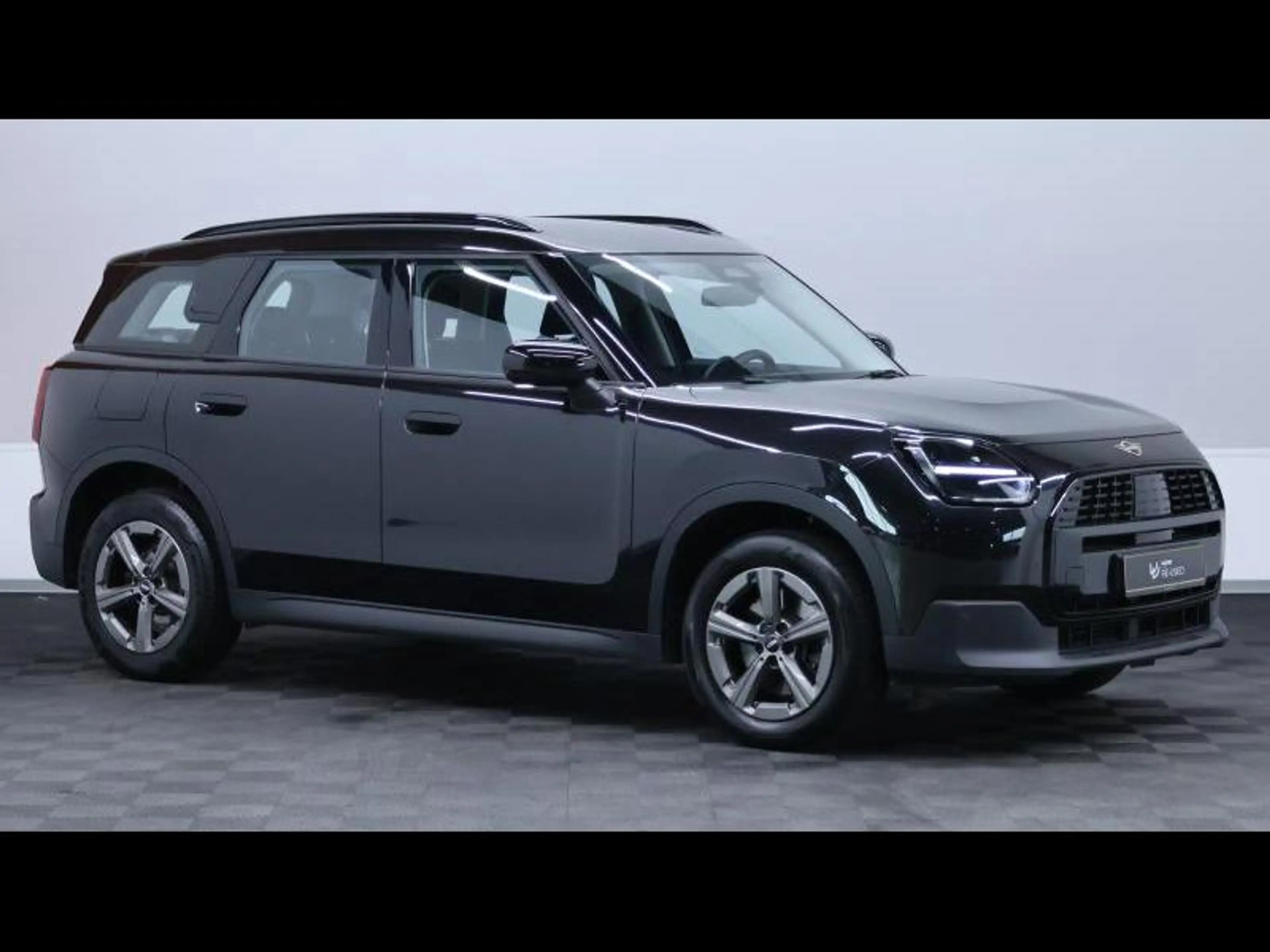 MINI Countryman C 1.5 170 MHEV Classic — photo 3