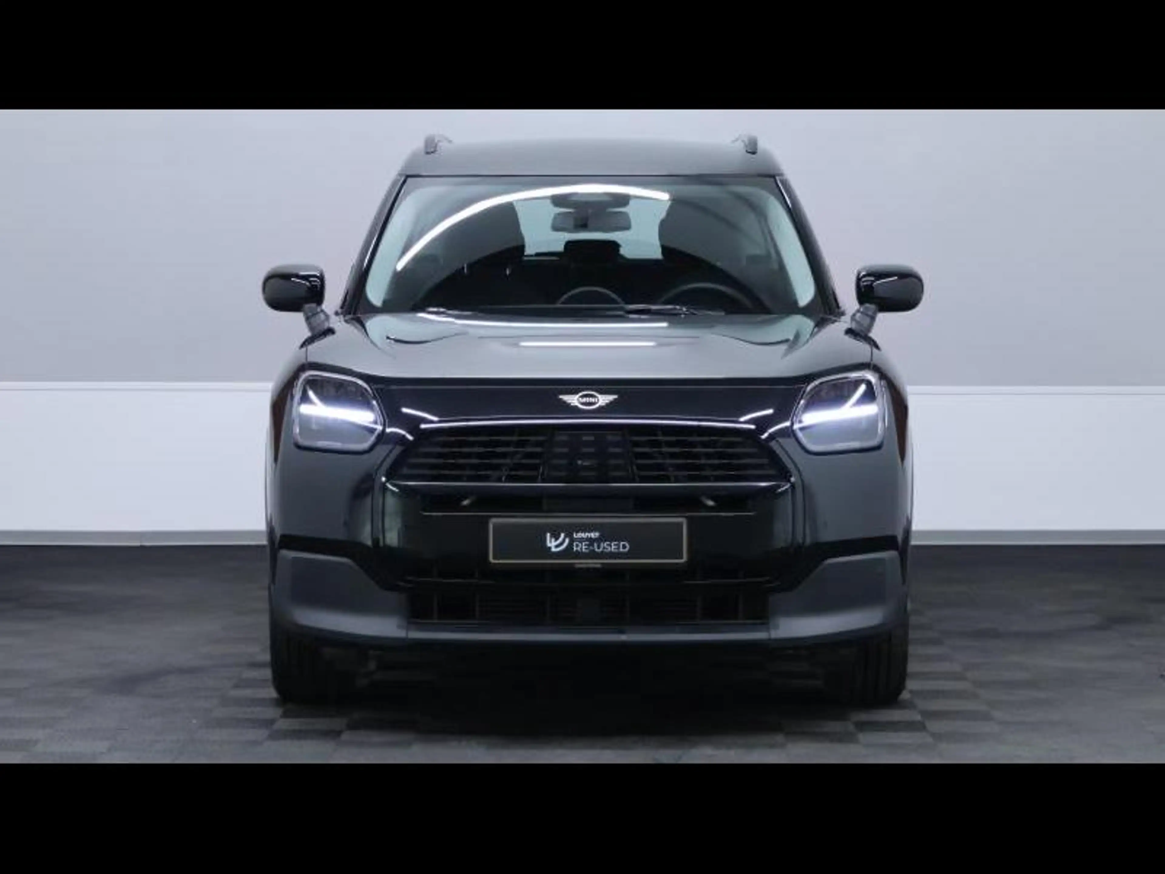MINI Countryman C 1.5 170 MHEV Classic — photo 2