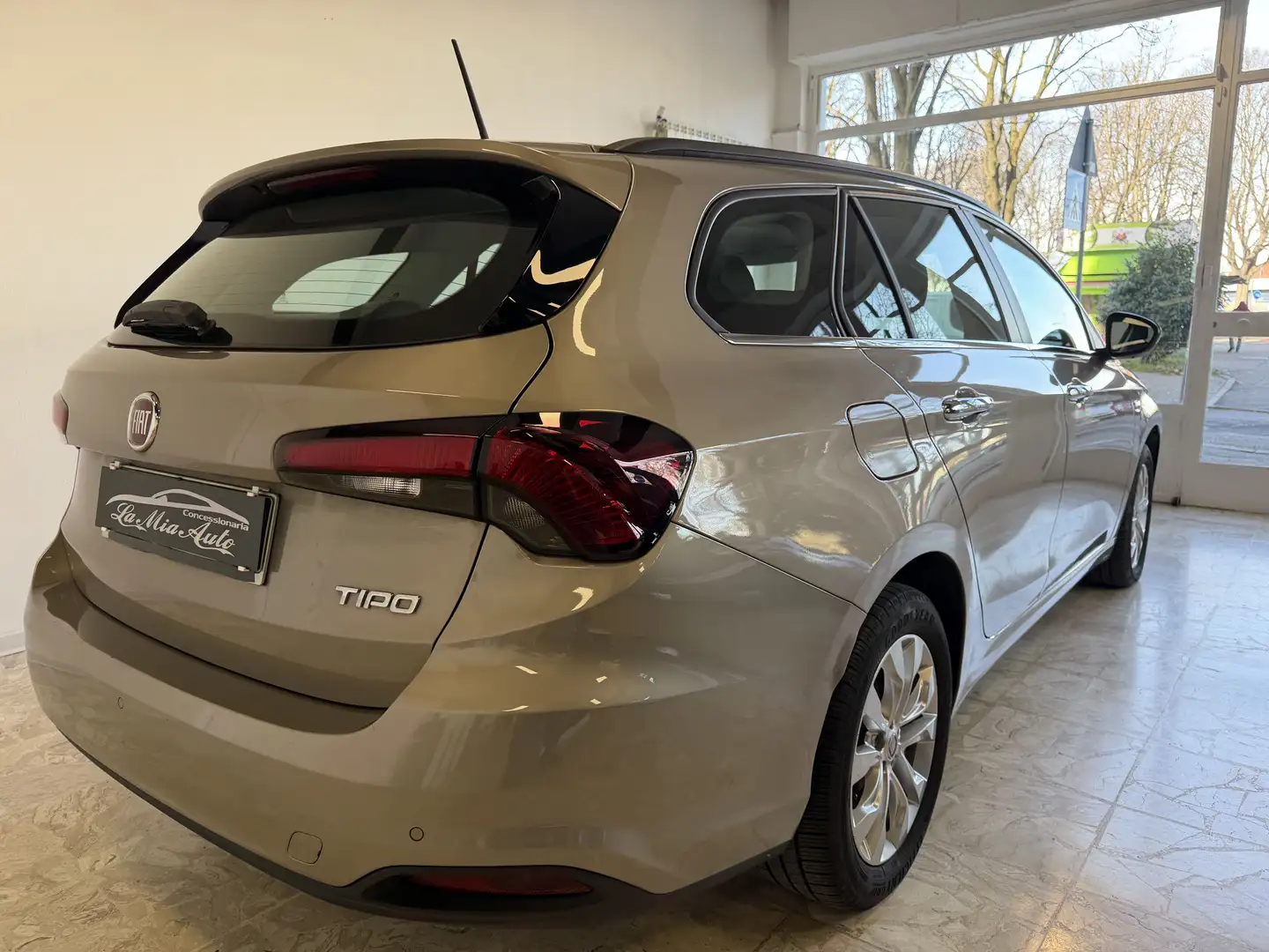 Fiat Tipo Tipo SW II 2016 SW 1.6 mjt Business s Gold - 2