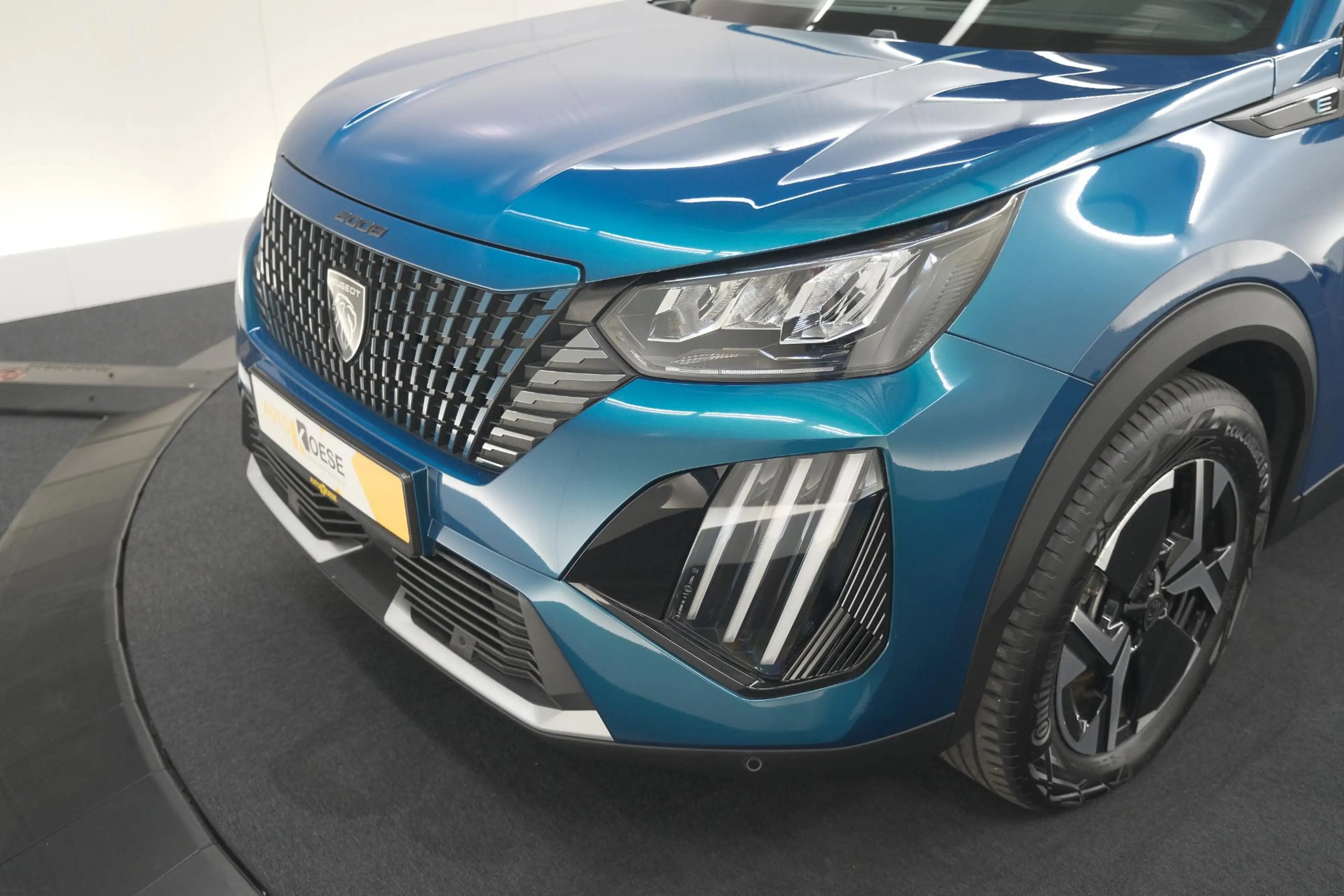 Peugeot e-2008 EV Allure Avantage 54 kWh | 98% SoH | 11 KW Lader — photo 10