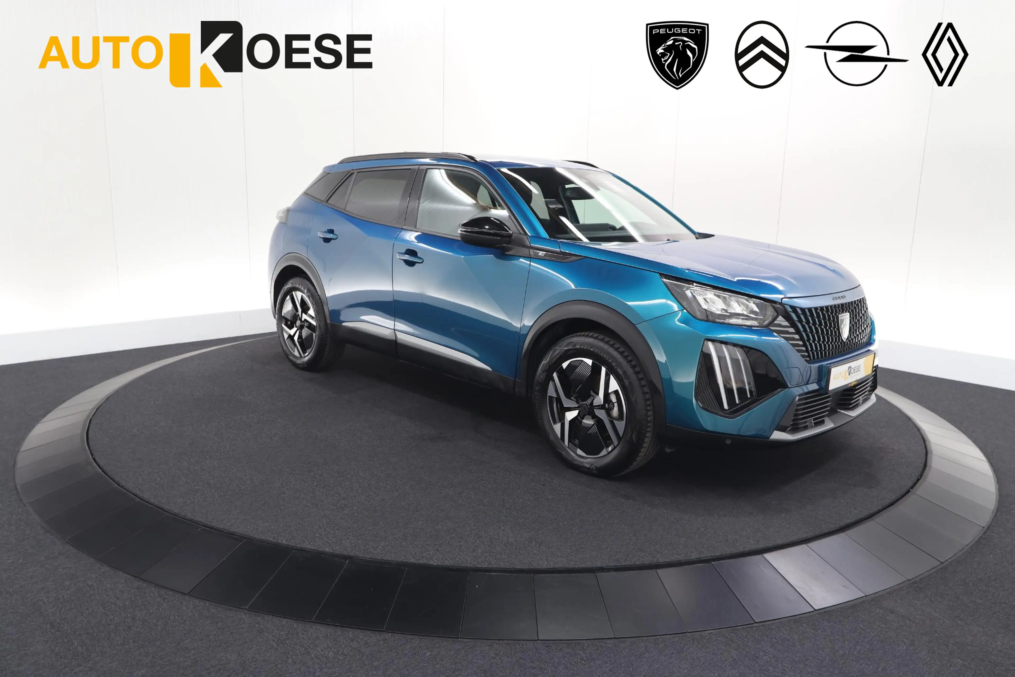 Peugeot e-2008 EV Allure Avantage 54 kWh | 98% SoH | 11 KW Lader