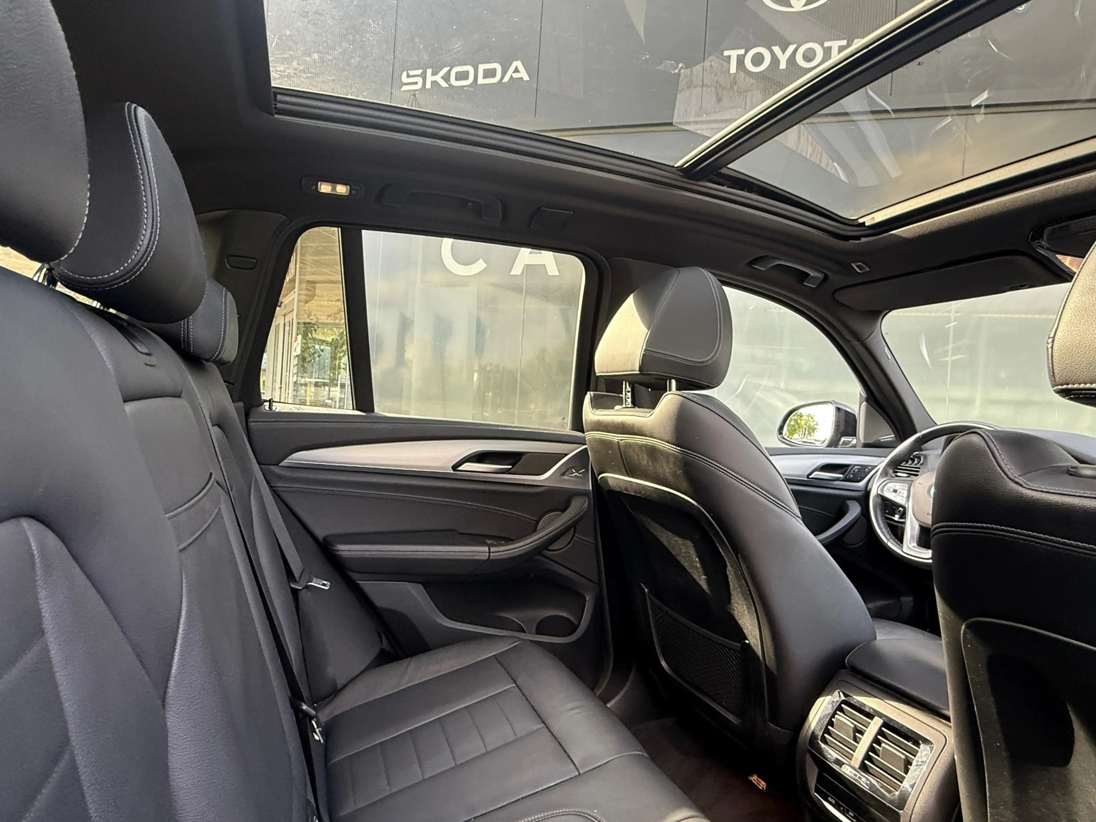 BMW iX3 High Executive 80 kWh SHADOW 97% SOH PANO|LEDER|TR — photo 11