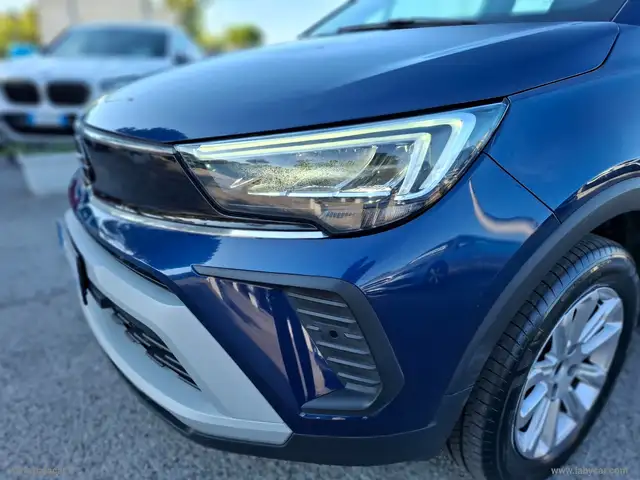 Opel Crossland X view 4