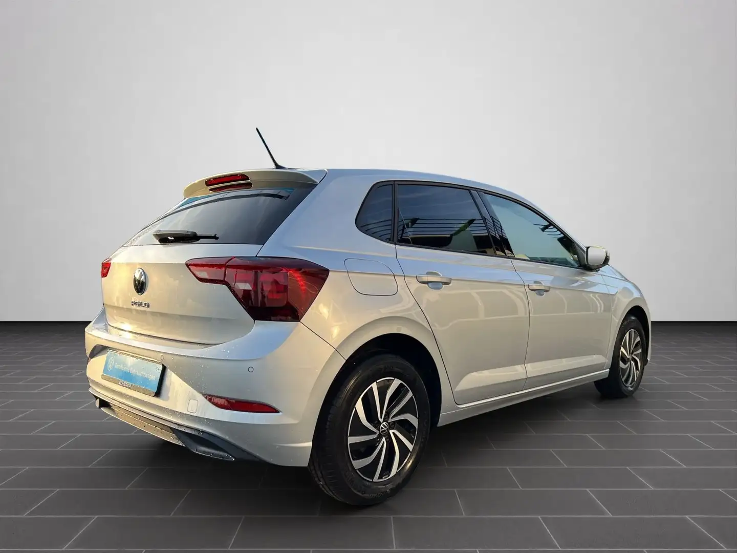 Volkswagen Polo 4All 1.0 TSI CARPLAY SHZ ALU PDC LED Silber - 2