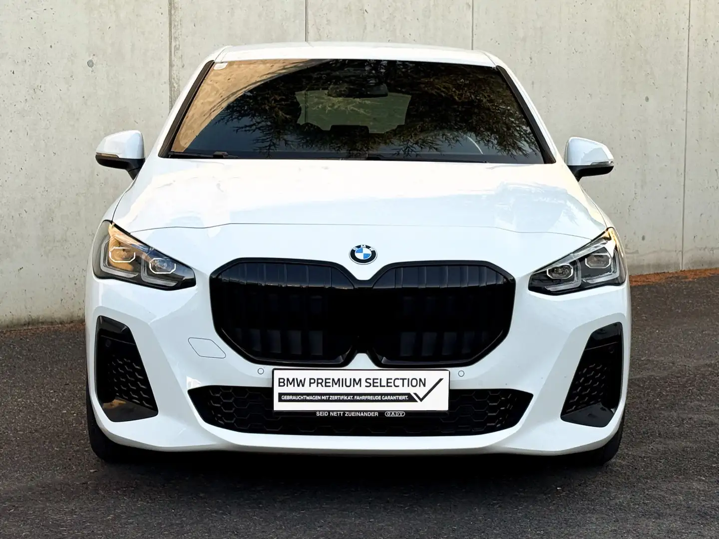 BMW 218 i Weiß - 2