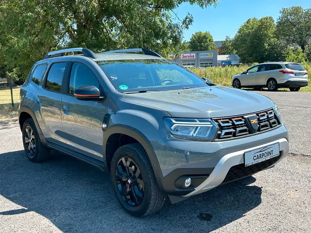 Dacia Duster view 7
