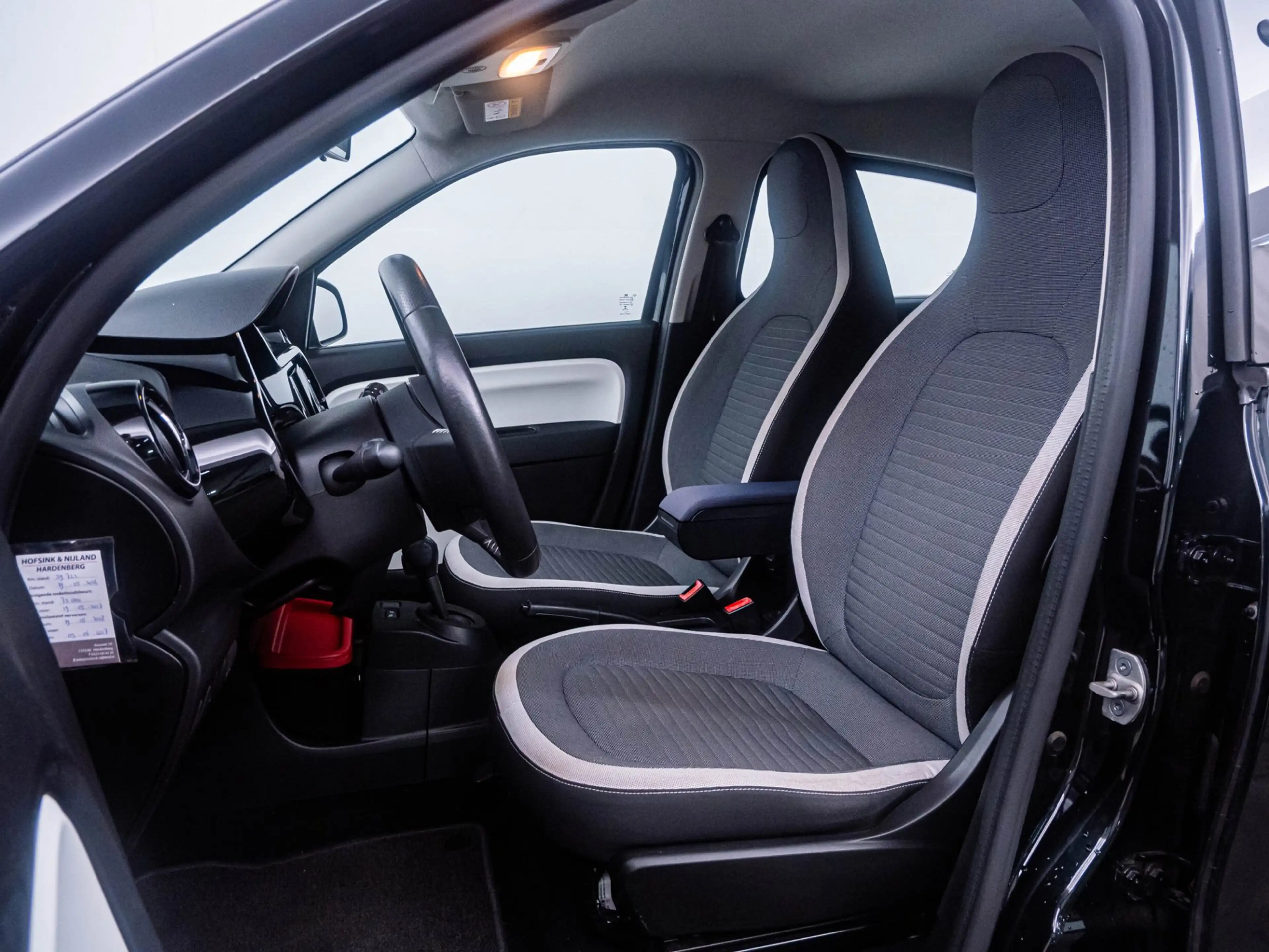 Renault Twingo 0.9 TCe Expression 'Automaat' Cruise|PDC|Nav! — photo 6