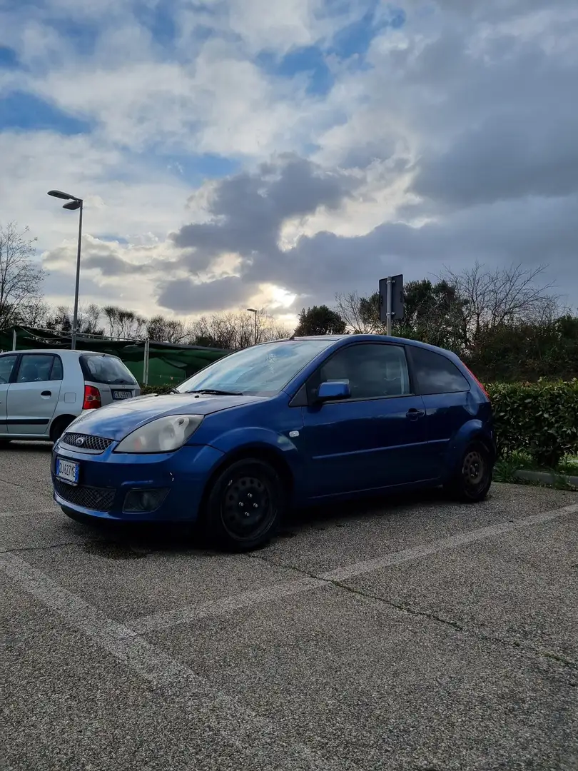 Ford Fiesta 3p 1.4 tdci Ghia - 1