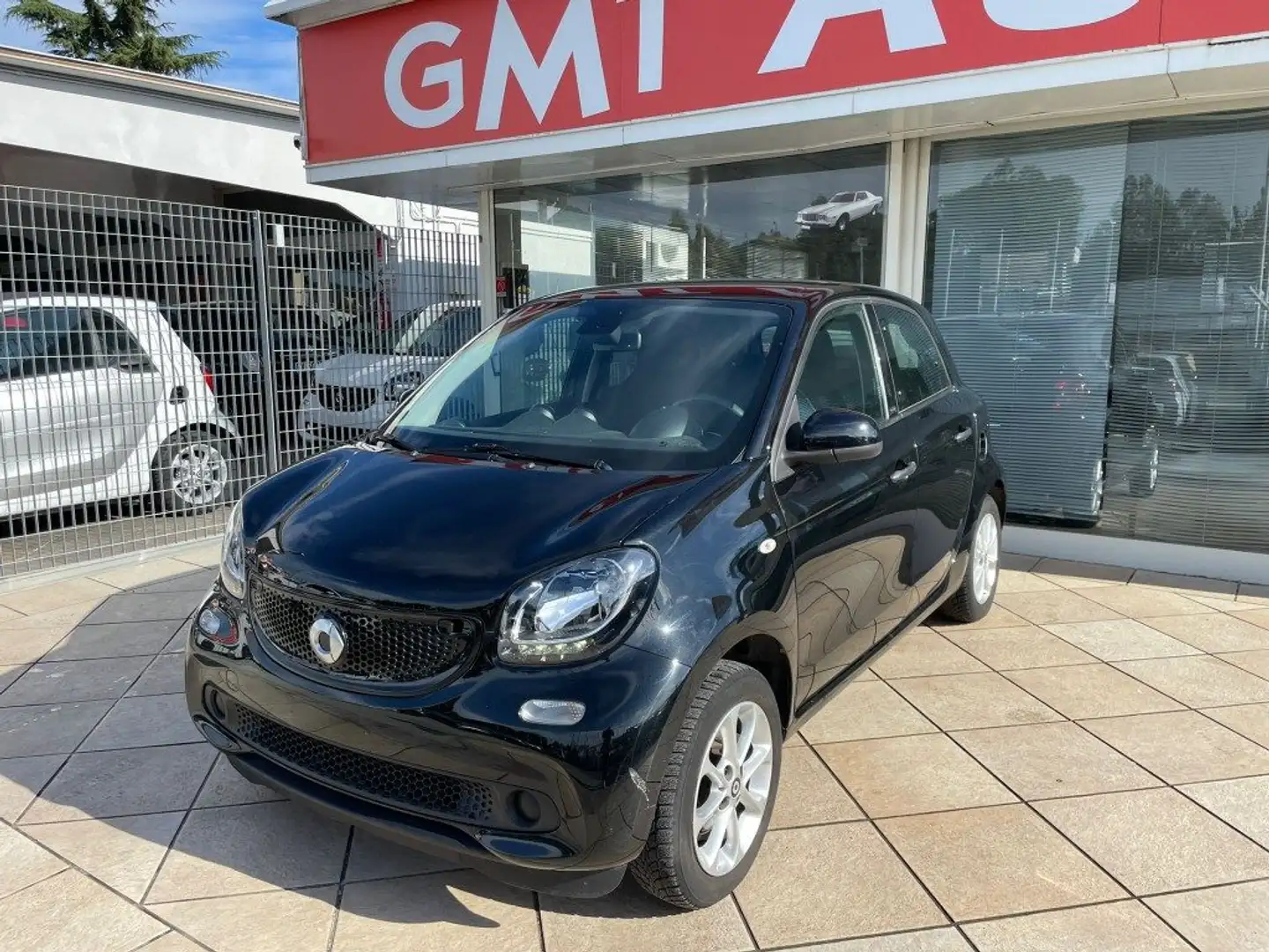 smart forFour 1.0 71CV  NEOPATENTATI CERCHI IN LEGA PASSION Schwarz - 1