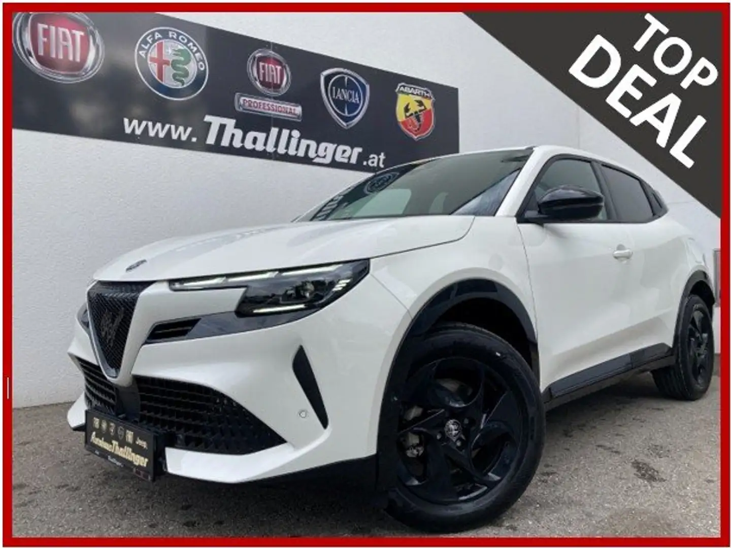 Alfa Romeo Junior Ibrida 1.2 145 PS Hybrid Weiß - 1