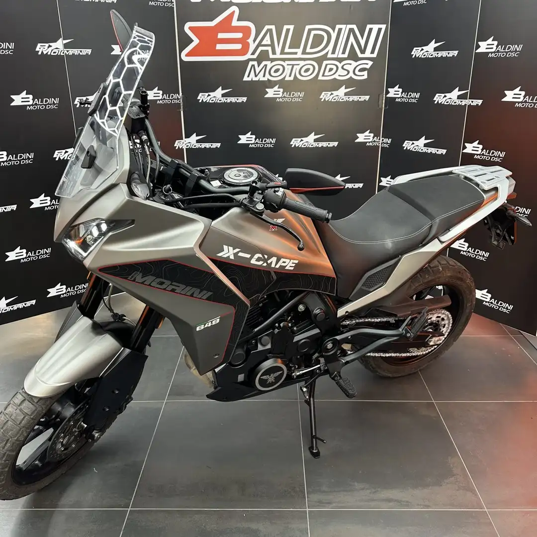 Moto Morini X-Cape - 1
