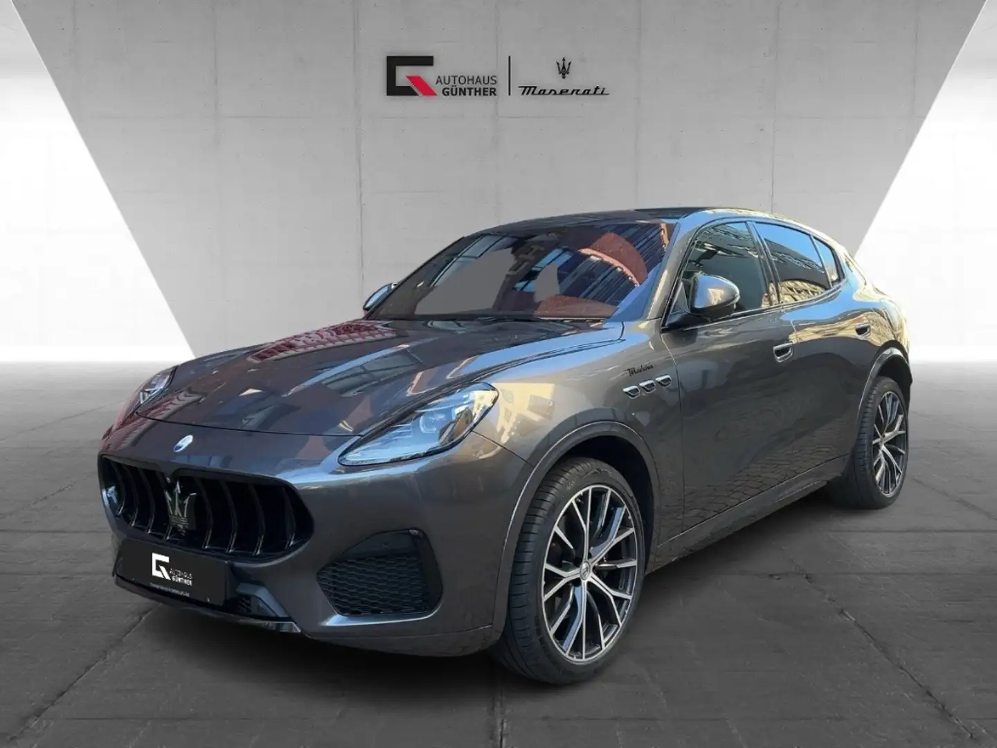 Maserati Grecale Modena inkl. 2 Jahre Maserati Approved Grau - 1