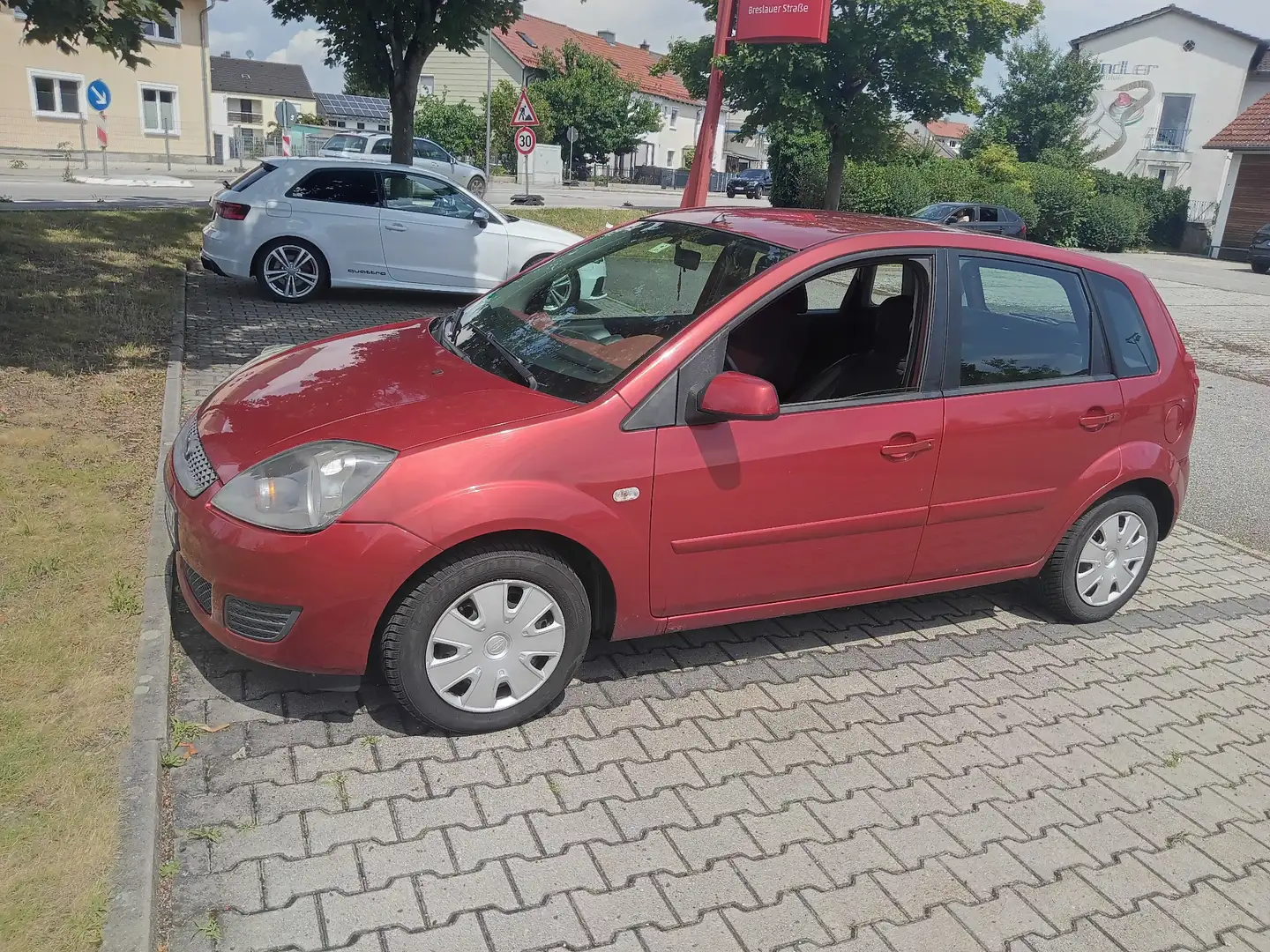 Ford Fiesta 1.3 Benzin Orange - 1