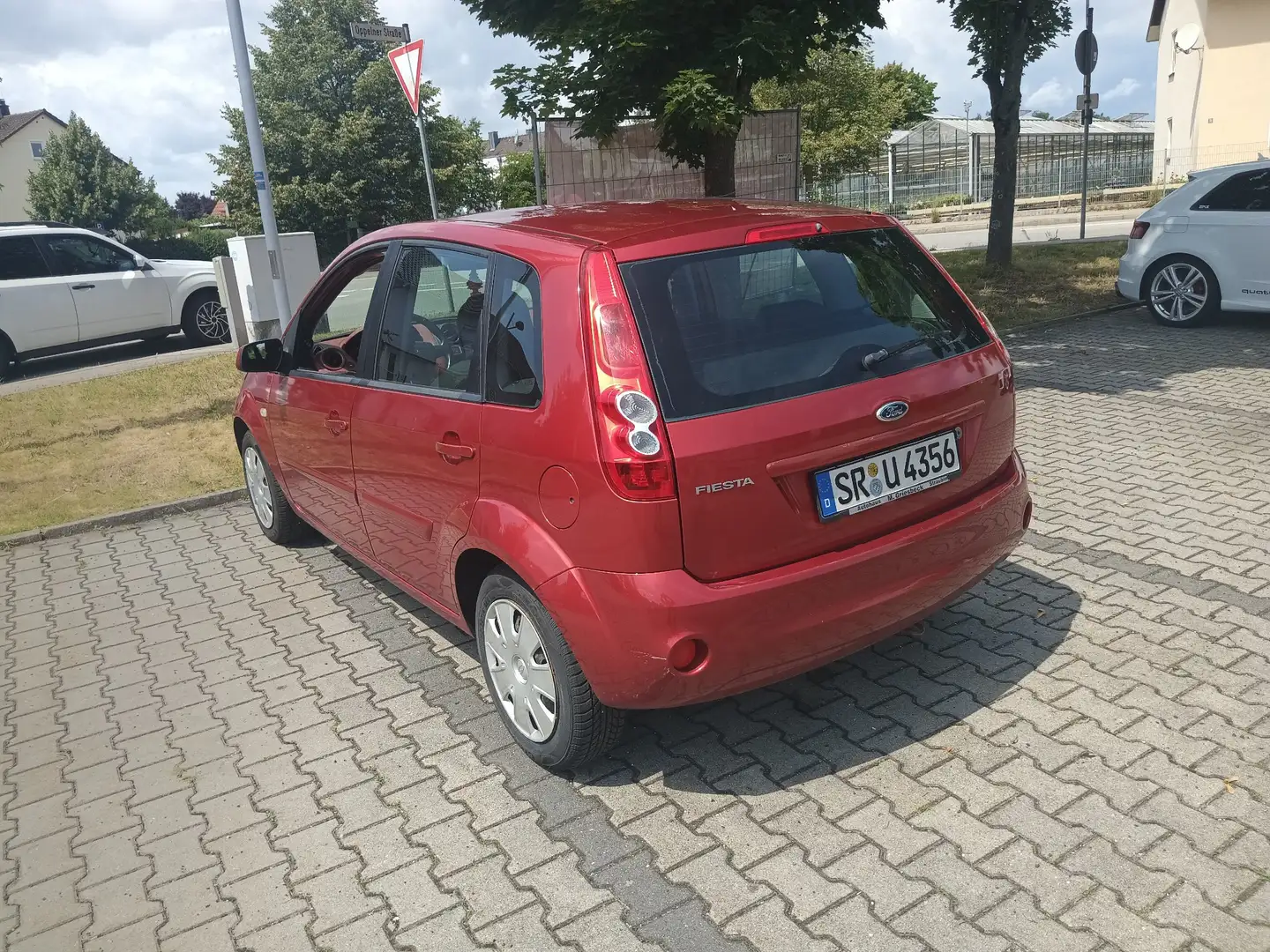 Ford Fiesta 1.3 Benzin Orange - 2