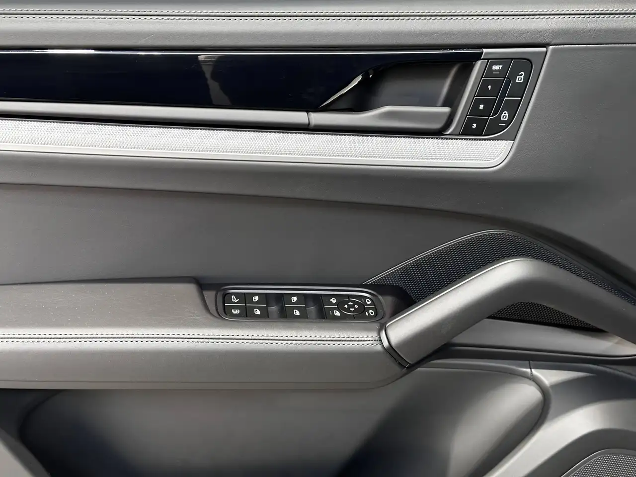 Porsche Cayenne Coupé E-Hybrid 3.0 Turbo V6 PHEV*INNO DRIVE*LUCHTVERING*KEYLESS*360'CAMERA*ACC*SPORTCHRONO*TREKHAAK*, миниатюра 23