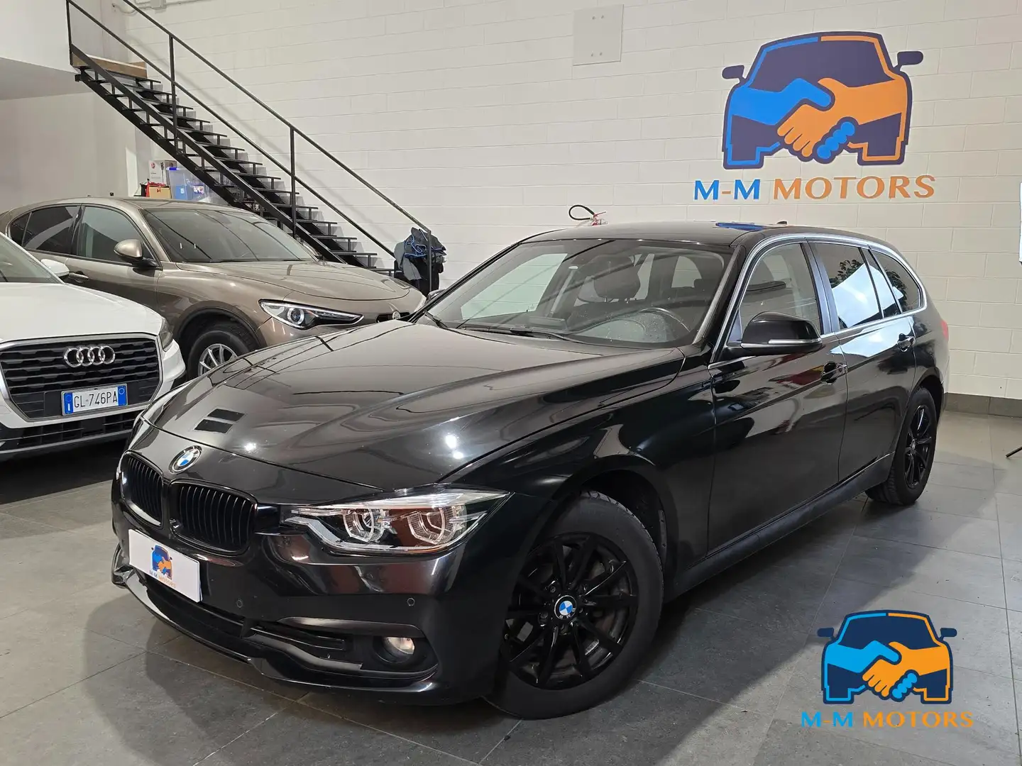 BMW 318 318d Touring xdrive Business Advantage Nero - 1