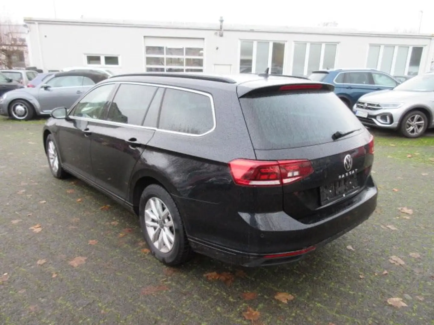 Volkswagen Passat Variant 1.5 TSI DSG NAVI AHK ACC LED ALU APS SITZH. CLIMA Schwarz - 2